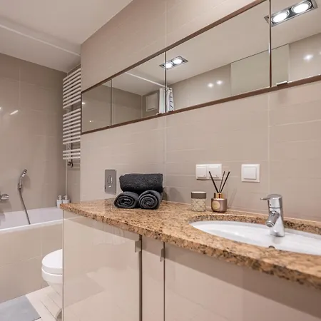 Апартаменты Niceone Number 9 - W Samym Centrum!