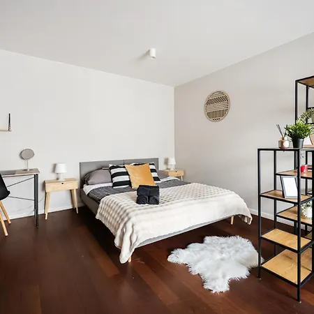 Niceone Number 9 - W Samym Centrum! Apartman *