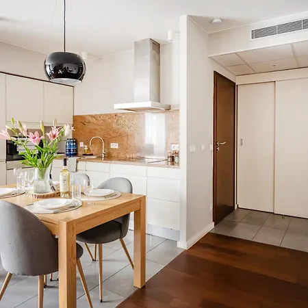 Апартаменты Niceone Number 9 - W Samym Centrum! *